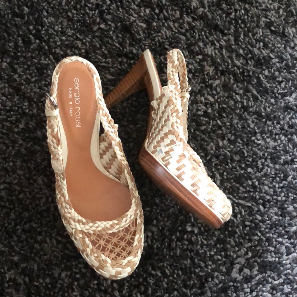 EUC Sergio rossi sandals size 35.5